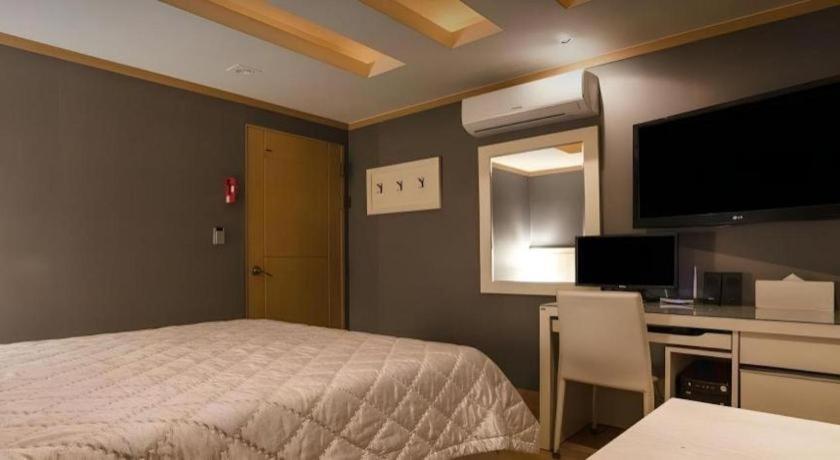 Sinyoung Motel Seoul Exterior photo